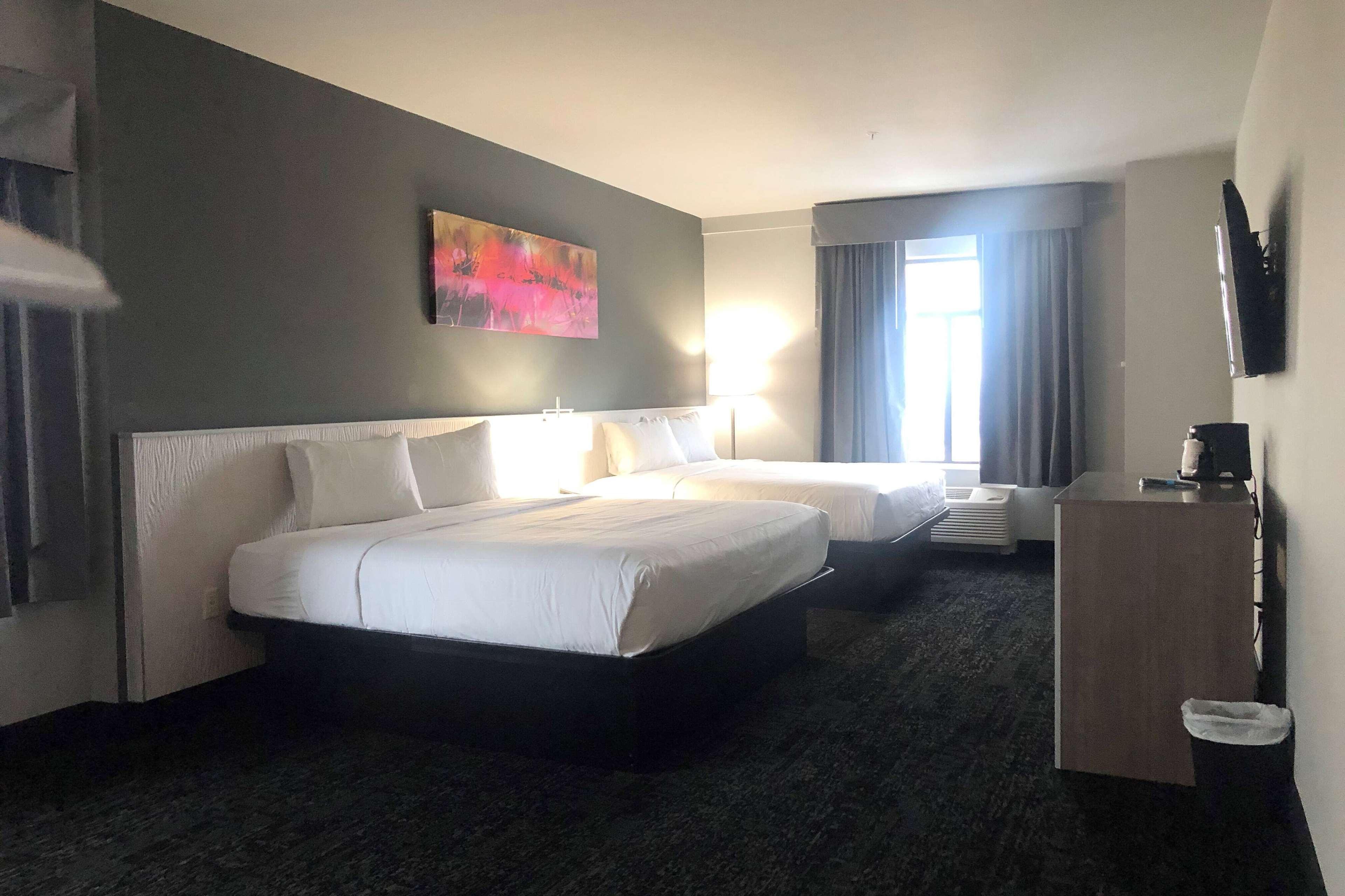 Baymont By Wyndham Madison Otel Dış mekan fotoğraf