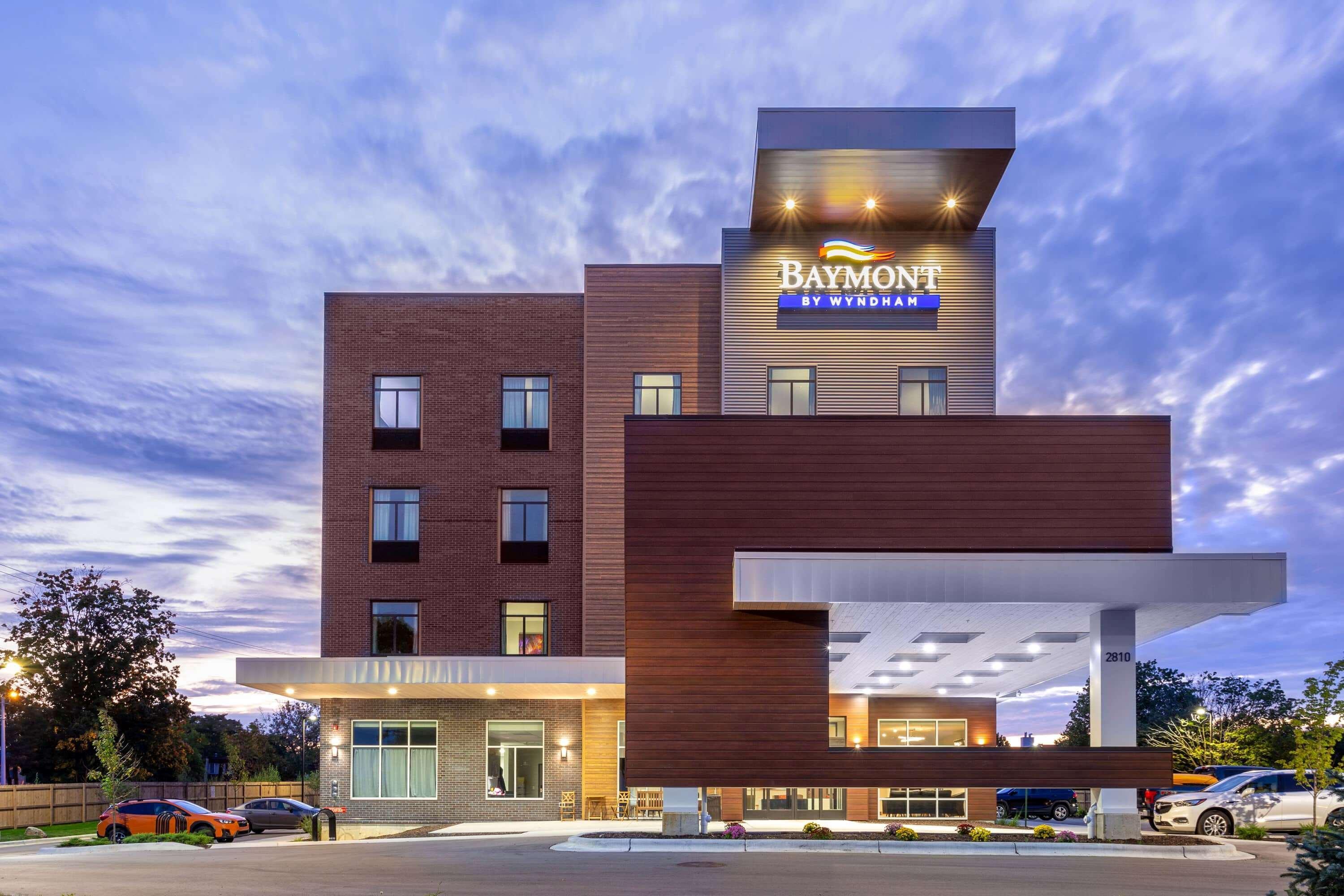 Baymont By Wyndham Madison Otel Dış mekan fotoğraf
